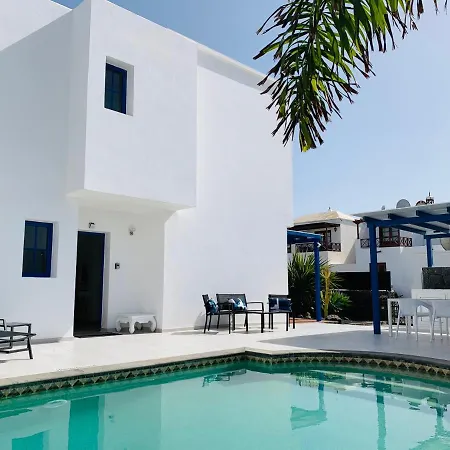 Fashion Armonia, Heated Pool Villa *